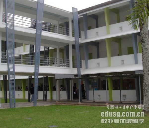 澳洲詹姆斯库克大学必威精装版app校区入学要求