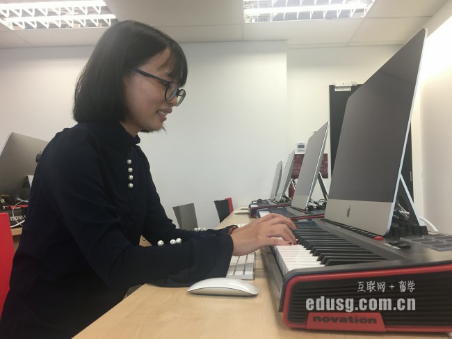 必威精装版app学费生活费