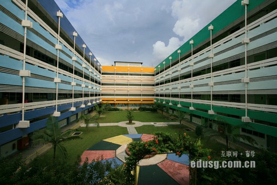 雅思5分可以申请必威精装版app什么大学