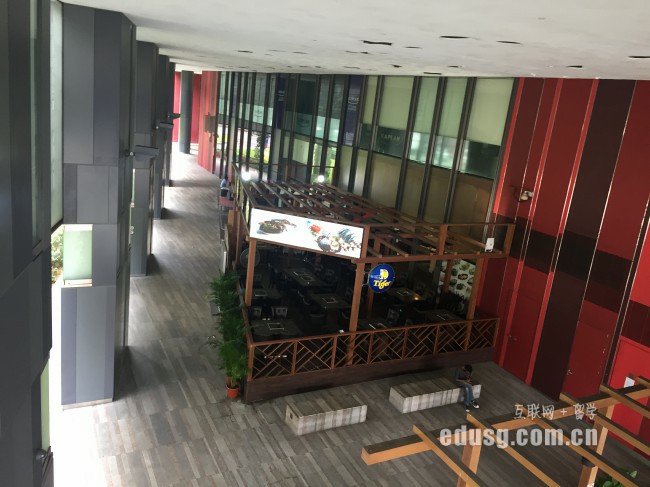 ������װ��app������������Ʒ��