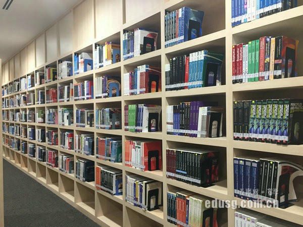 ������װ��app��ΰ����ѧԺ