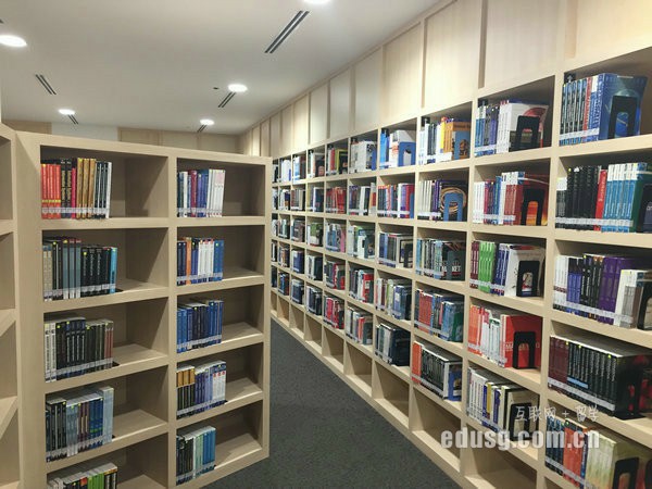 ������װ��app��ΰ����ѧԺ