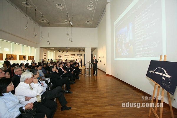 必威精装版app管理发展学院时尚营销与品牌推广课程