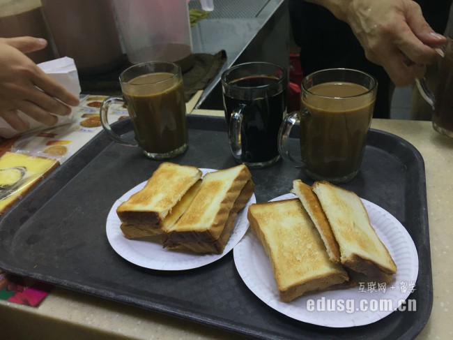 ������װ��appɯ��ѧԺ����רҵ����Щ
