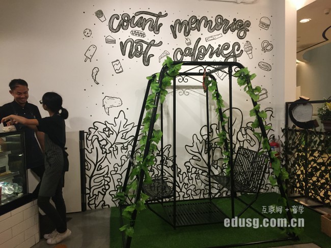 ������ACG���ζ�ѧУ