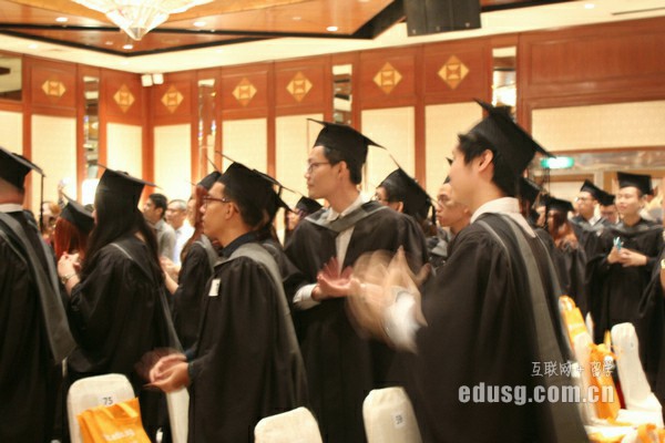 ȥװappƷ軨Ǯ