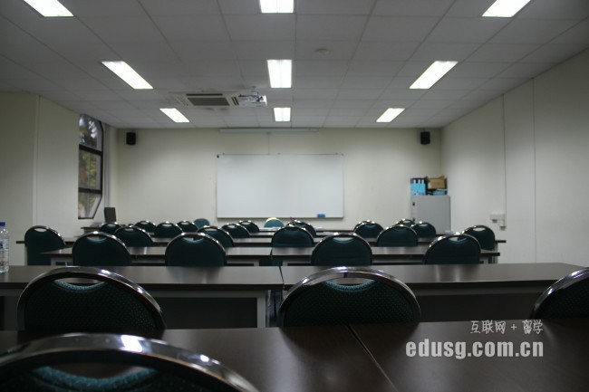 去必威精装版app必威体育亚洲品牌研究生申请