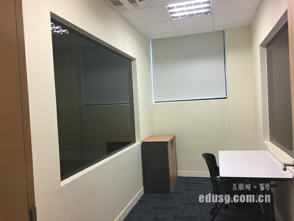 詹姆斯库克大学必威精装版app校区读研条件