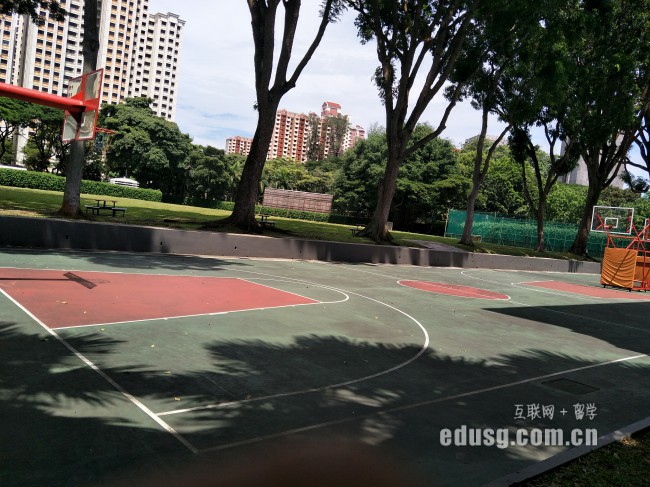 必威精装版app博伟教育学院西餐烹饪管理大专