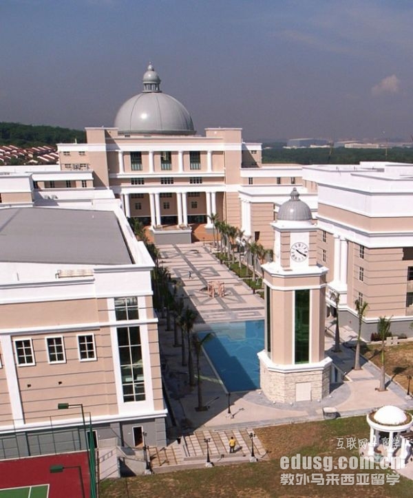 马来西亚世纪大学读硕士费用