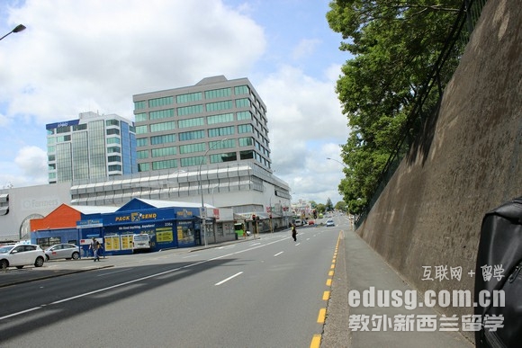 去新西兰读完大学可以移民吗