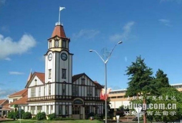 奥克兰大学法律专业
