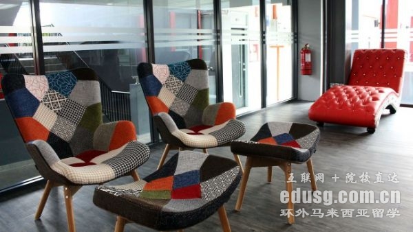 Ӣ�Ϲ��ʴ�ѧQS��������